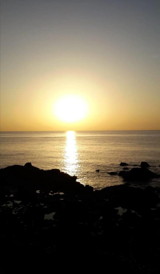 Blue Sea. Tony Frias. Las Eras. Arico - Tenerife. Arico el Nuevo 外观 照片